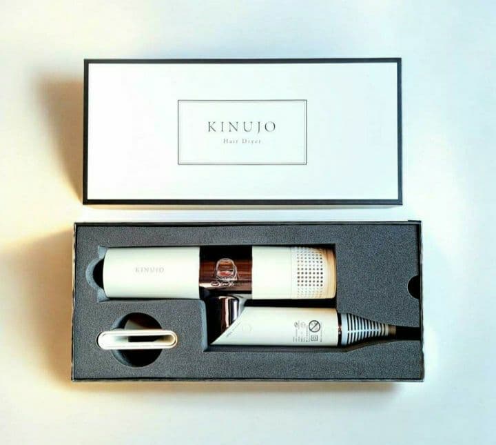 新品未使用　KINUJO 絹女 ヘアードライヤー ドライヤー