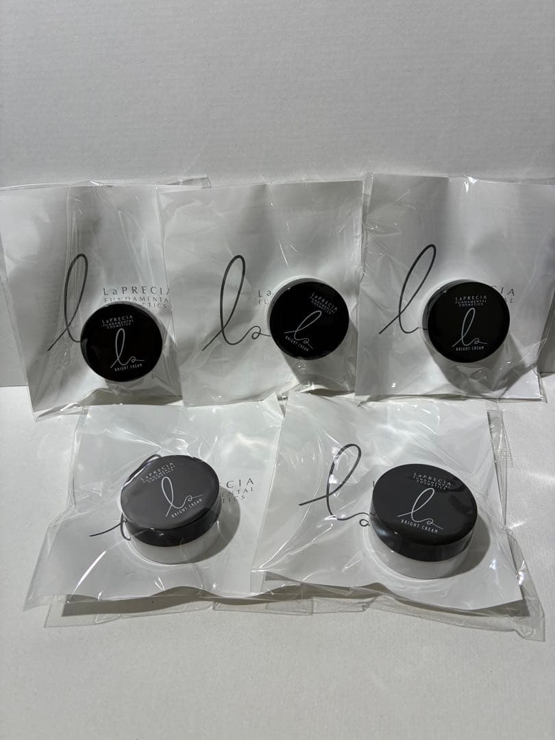 キウラ・プレシア クレンジング・洗顔・化粧水・クリーム2種合計31個セット