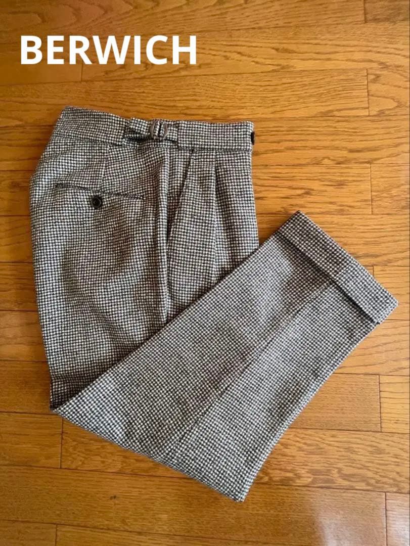 ベルウィッチ　BERWICH ２プリーツ　サイドアジャスターパンツ