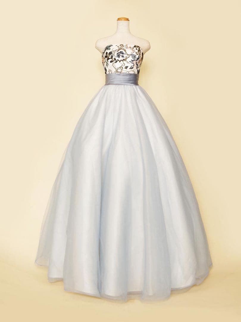 【美品】ドレスルームアミ 演奏会用 ステージドレス定価3.6万 アイスブルー