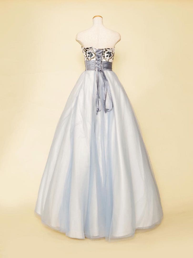 【美品】ドレスルームアミ 演奏会用 ステージドレス定価3.6万 アイスブルー