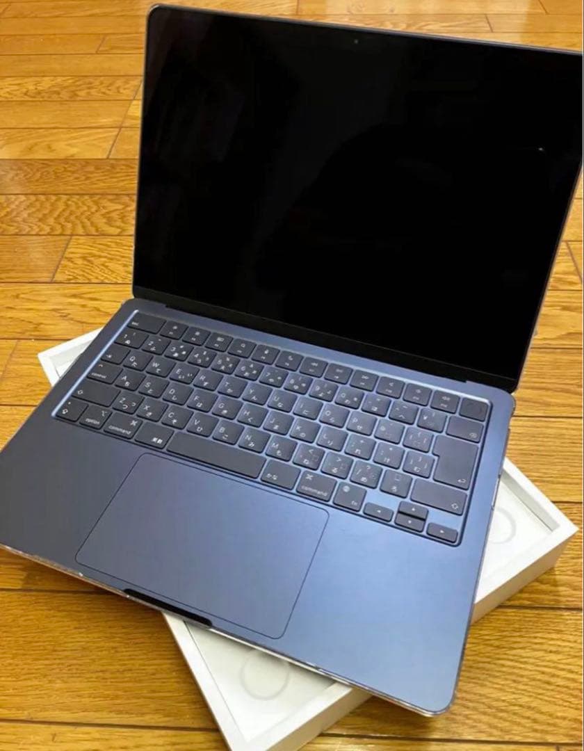 MacBookAir M2 256GB ミッドナイト