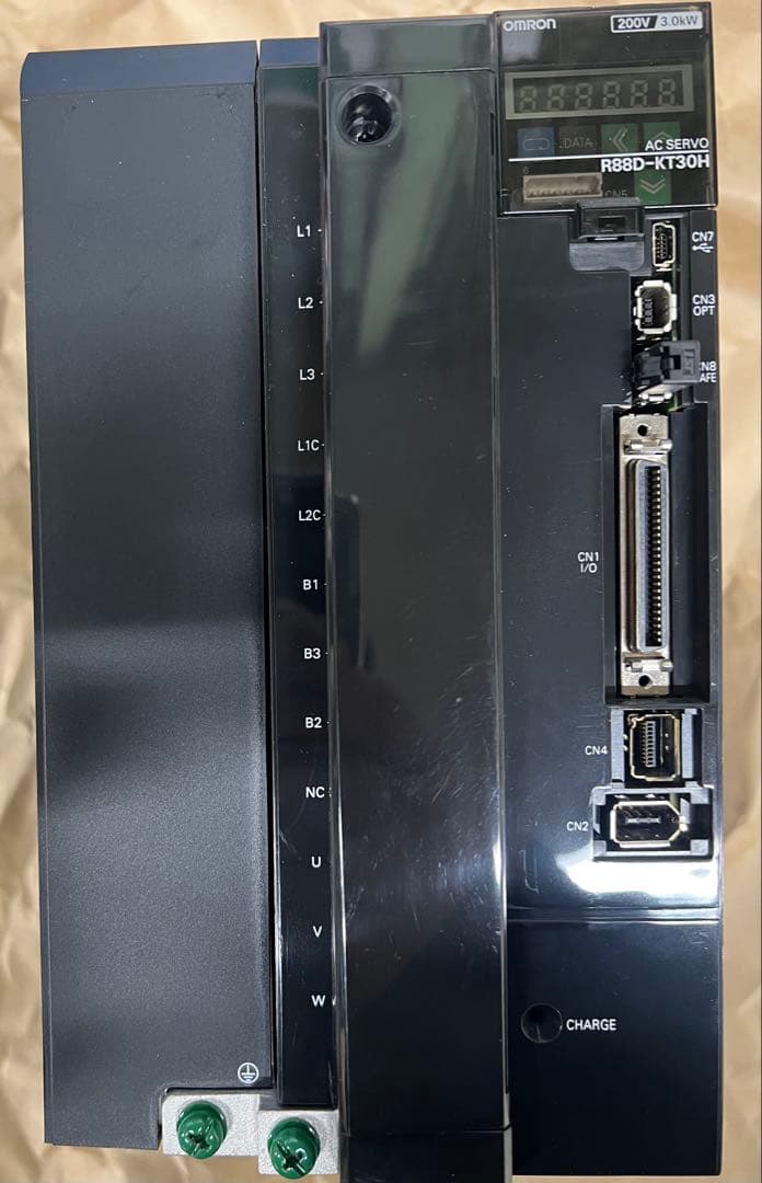 OMRON R88D-KT30H ACサーボドライバ