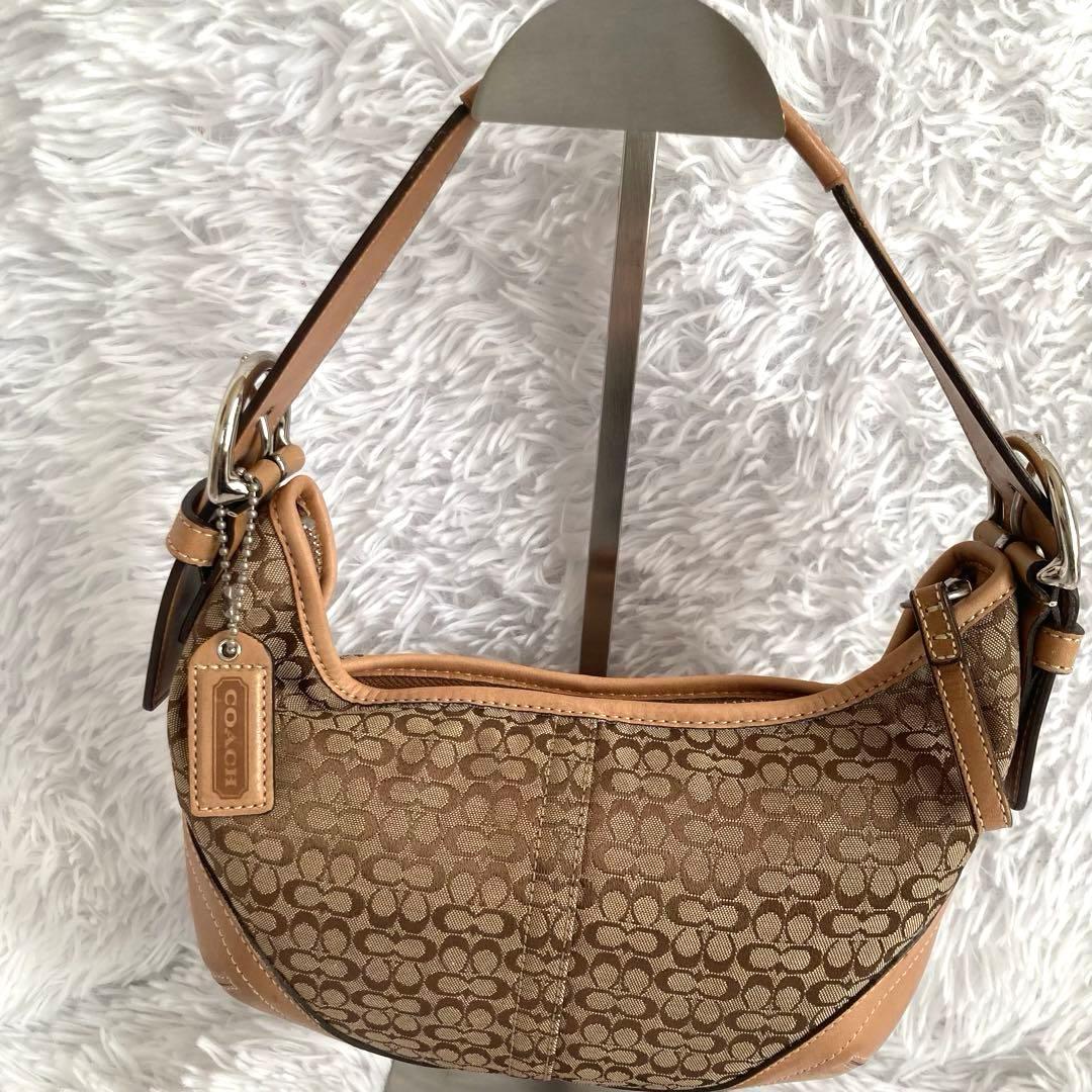 COACH コーチ ワンショルダー ハンドバッグ　ハーフムーン シグネチャー