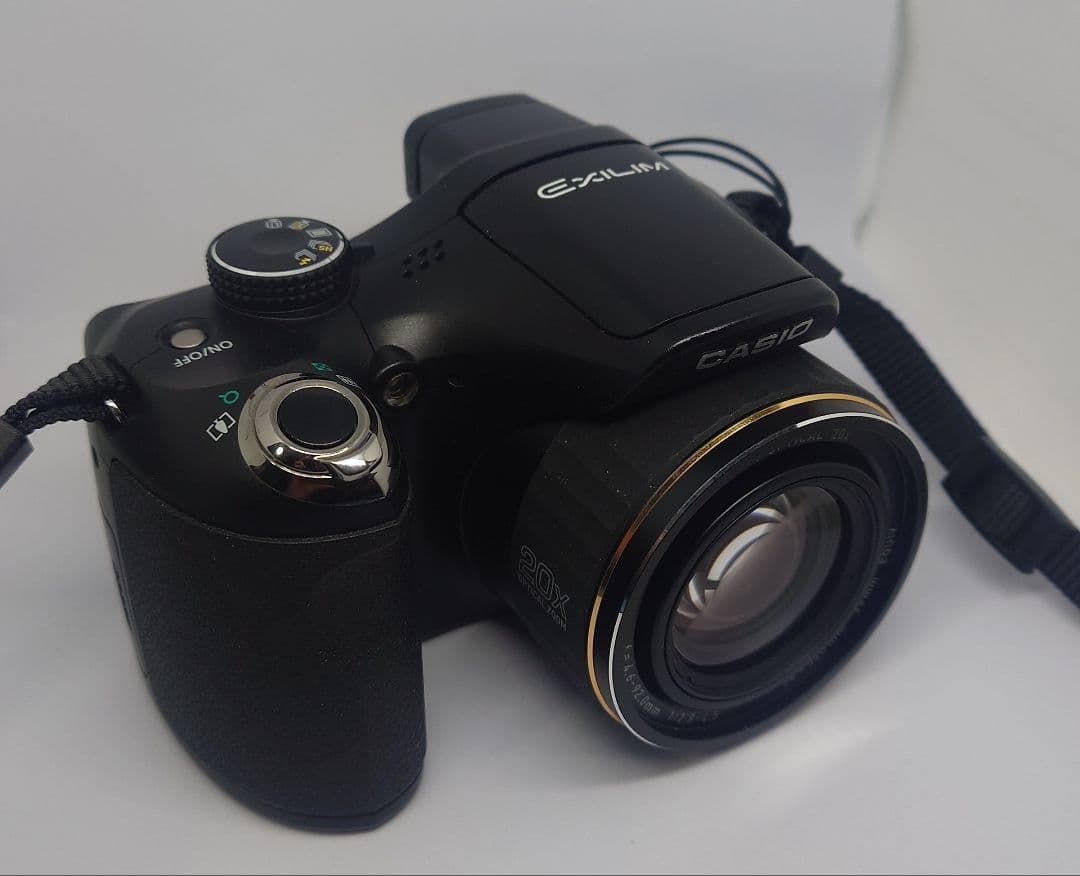 CASIO EXILIM EX-FH25 動きを止めるハイスピード撮影