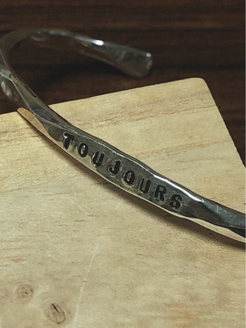 セルジュトラヴァルTOUJOURSバングルSERGE THORAVALいつも