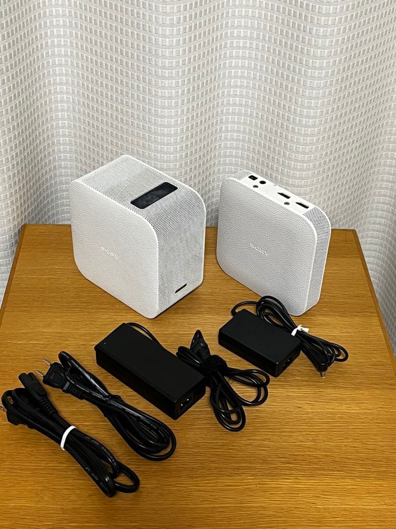 SONY LSPX-P1 ポータブル超単焦点プロジェクター