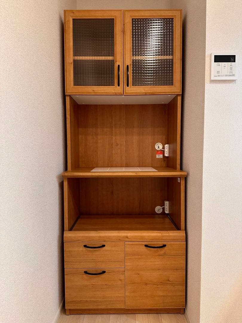 ビーカンパニー　食器棚　キッチンボード