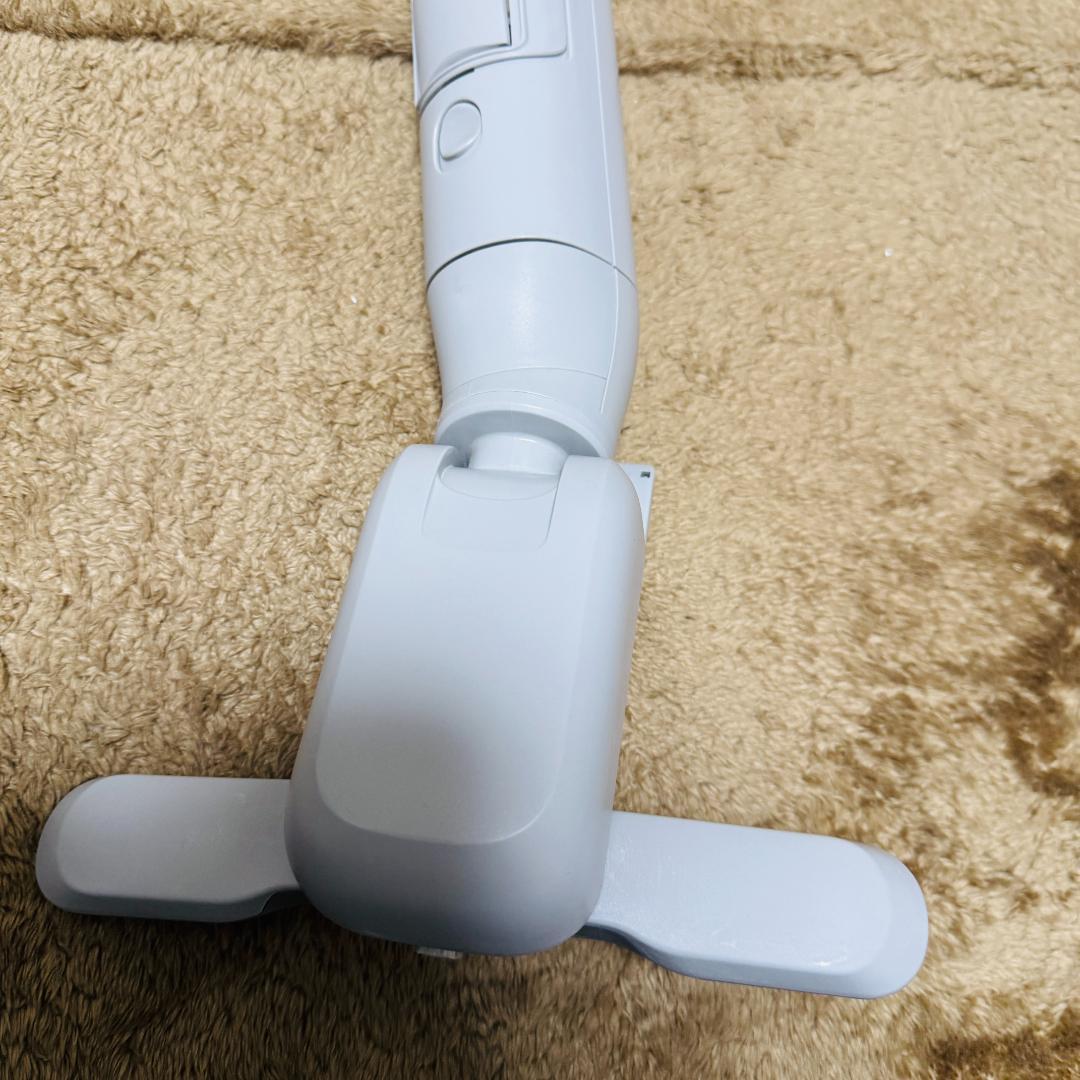 Panasonic パナソニック コードレス掃除機　MC-NS70F