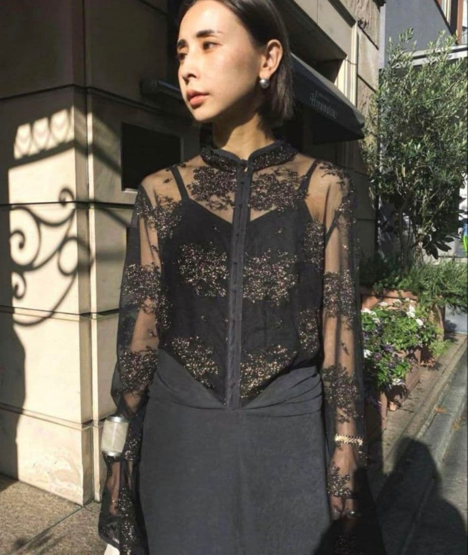 アメリ・ヴィンテージ　エレガントなブラックパーティードレス