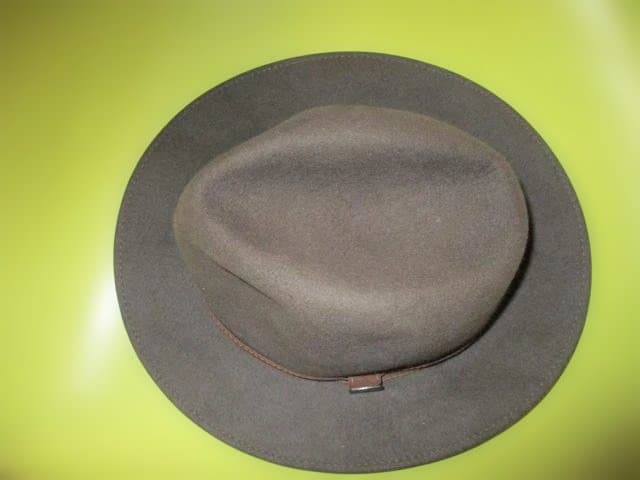 イタリー製　BORSALINO　ボルサリーノ　中折れ　フェルト　ハット　６０