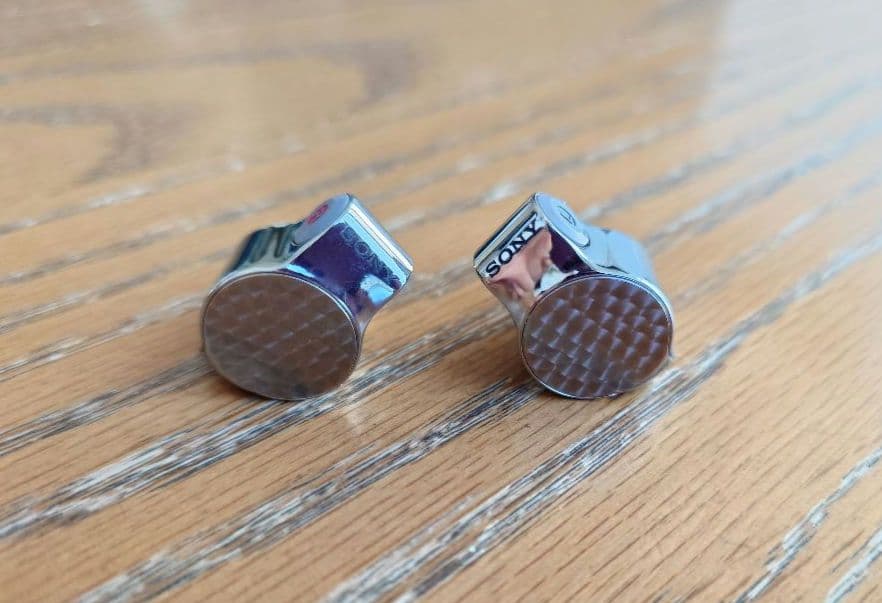 kwdps981　SONY IER-Z1R 付属ケーブル無し＆XBA-H3