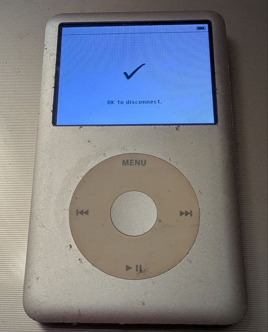 ジャンク★Apple iPod Classic 160GB シルバー第6世代