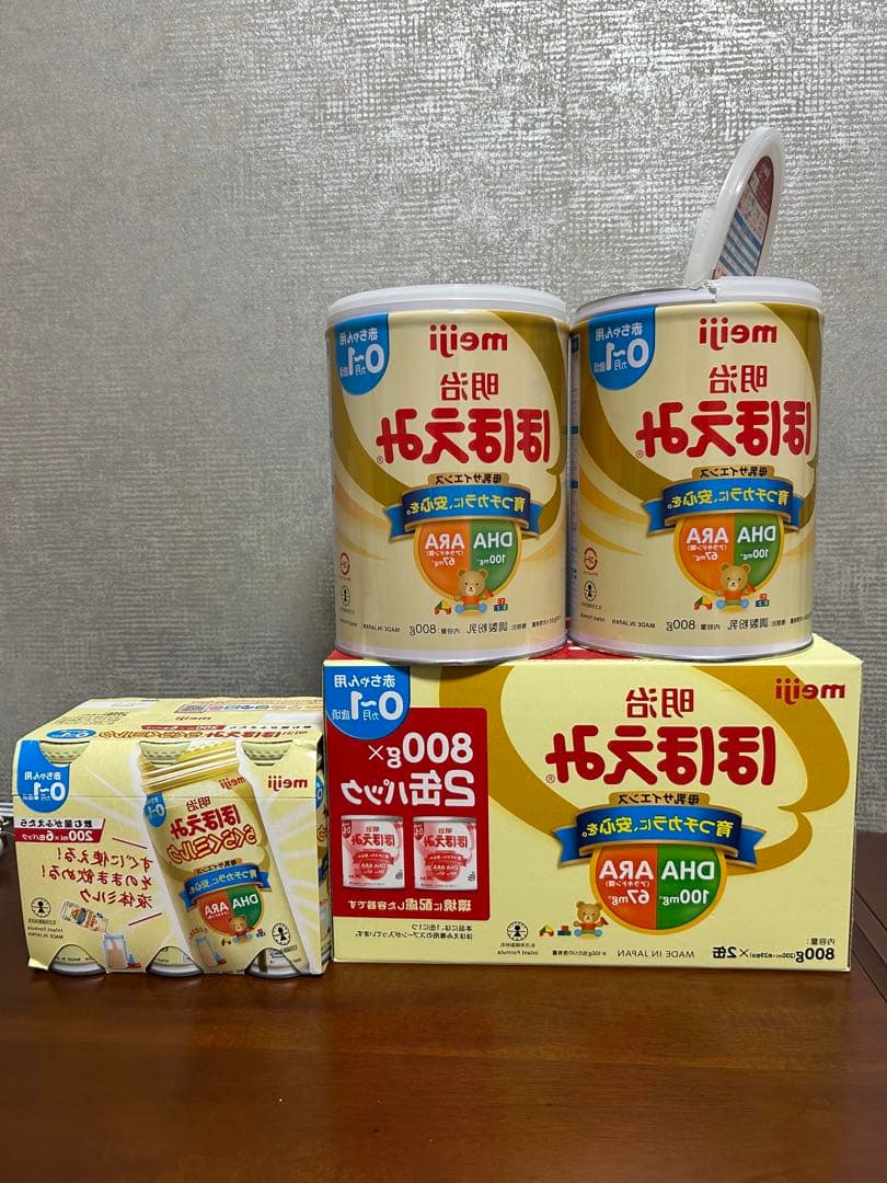 ka様リクエスト　明治 液体ミルク200ml×6 粉800g×4