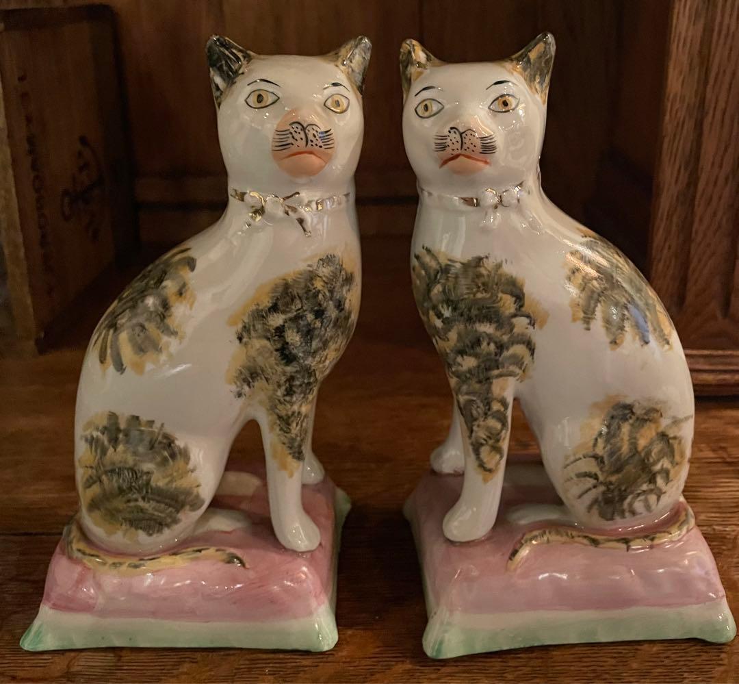 アンティーク雑貨 ANTIQUE STAFFORDSHIRE POTTERY SEATED CAT