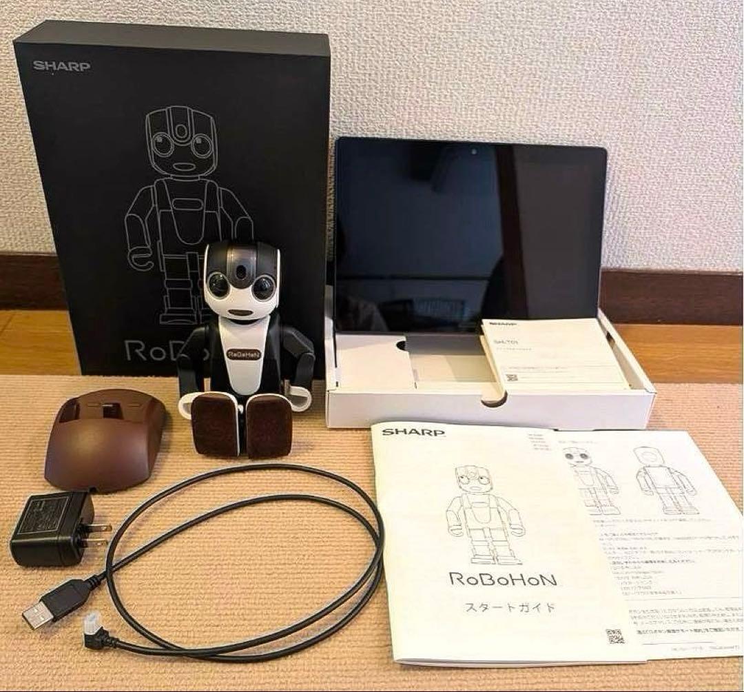SHARP RoBoHoN ブラウン系　タブレット付き