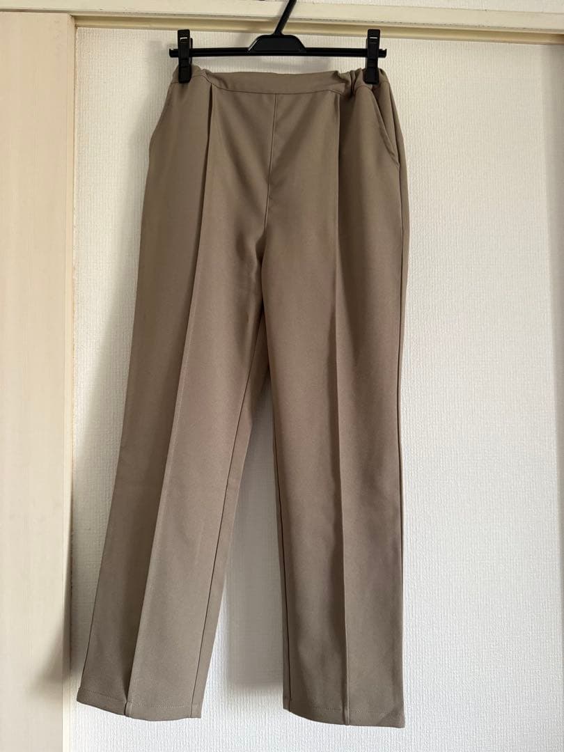 男児用　カーキセットアップ　160cm