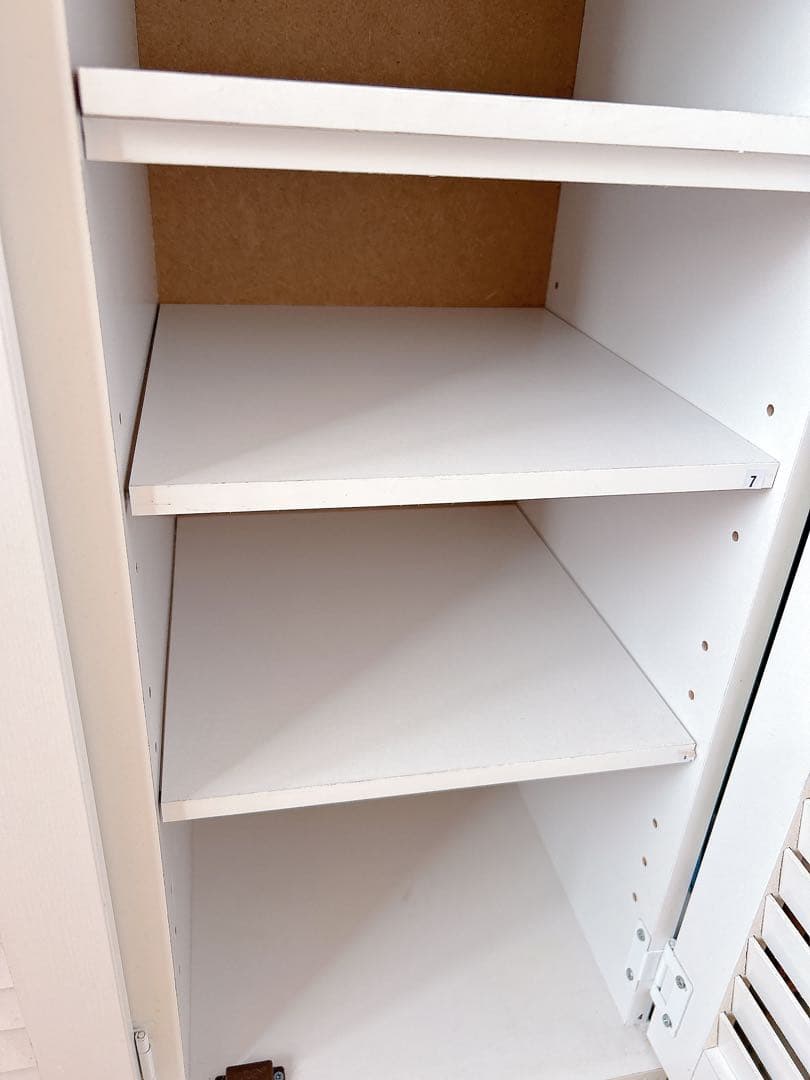 ホワイト　大理石　靴箱　シューズラック　ルーバー扉