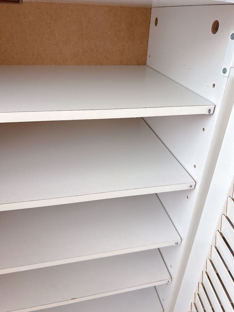 ホワイト　大理石　靴箱　シューズラック　ルーバー扉