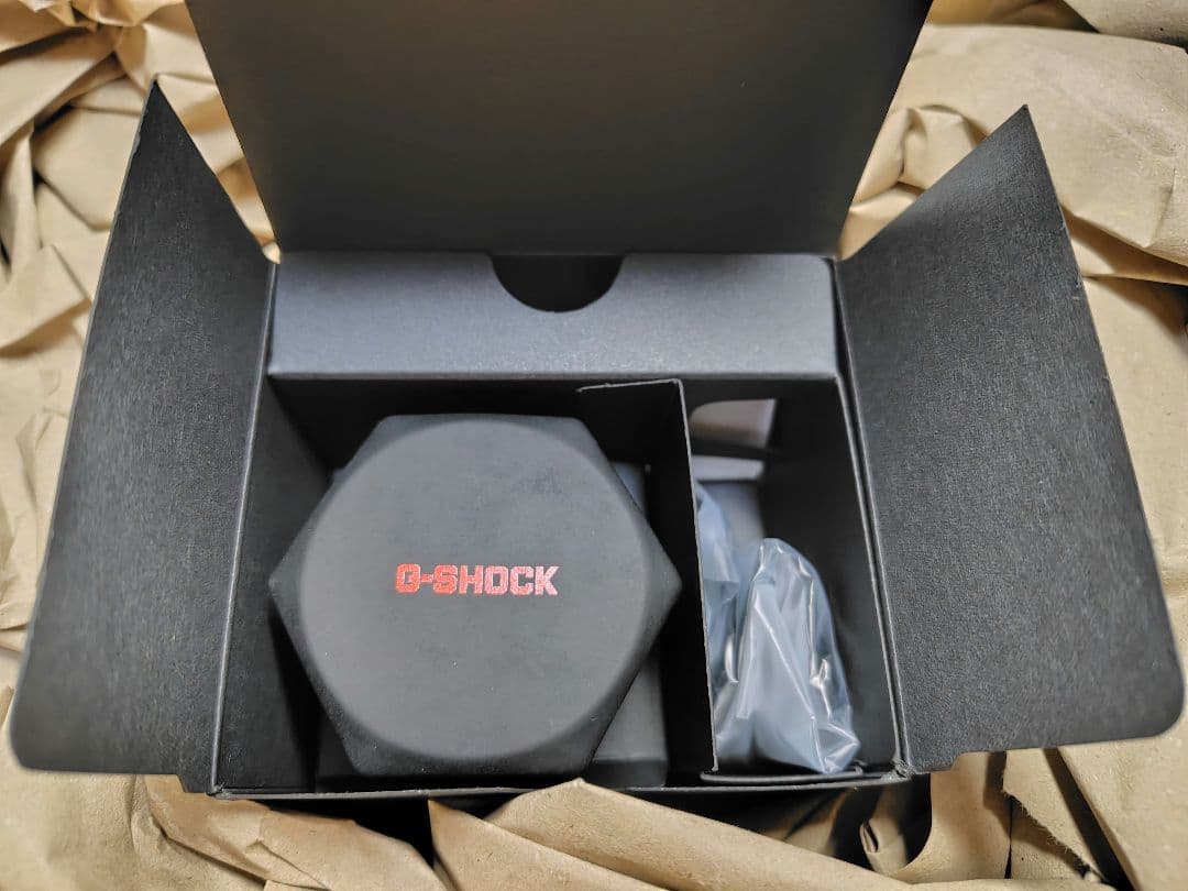 新品　未使用★G-SHOCK リングウォッチ　DWN-5600-9JR レッド