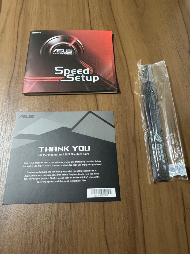 【ASUS】ROG-STRIX RX5700XT【GPU】