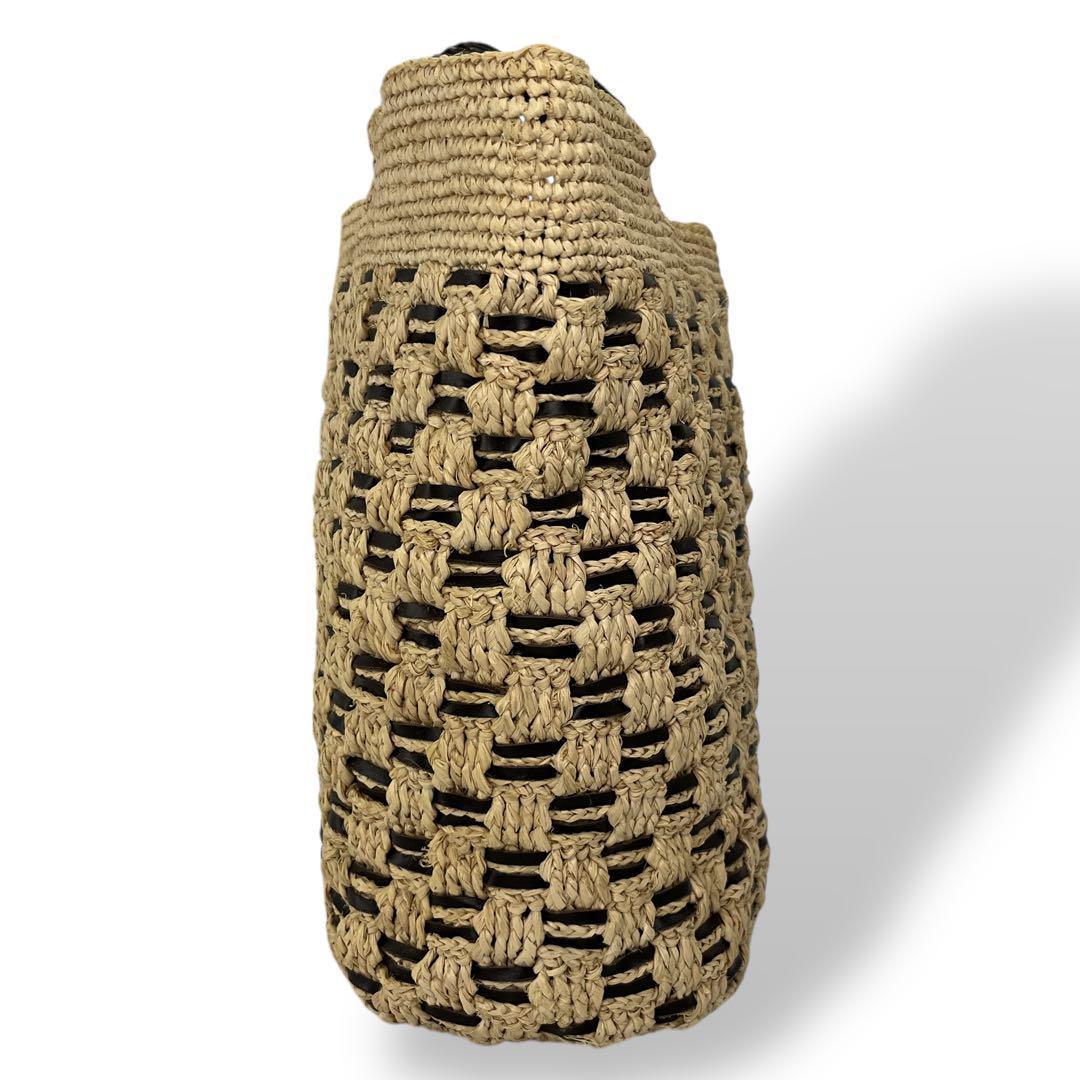 良品　ヘレンカミンスキー　かごバッグ　編み込み　ロゴプレート　ラフィア　ベージュ