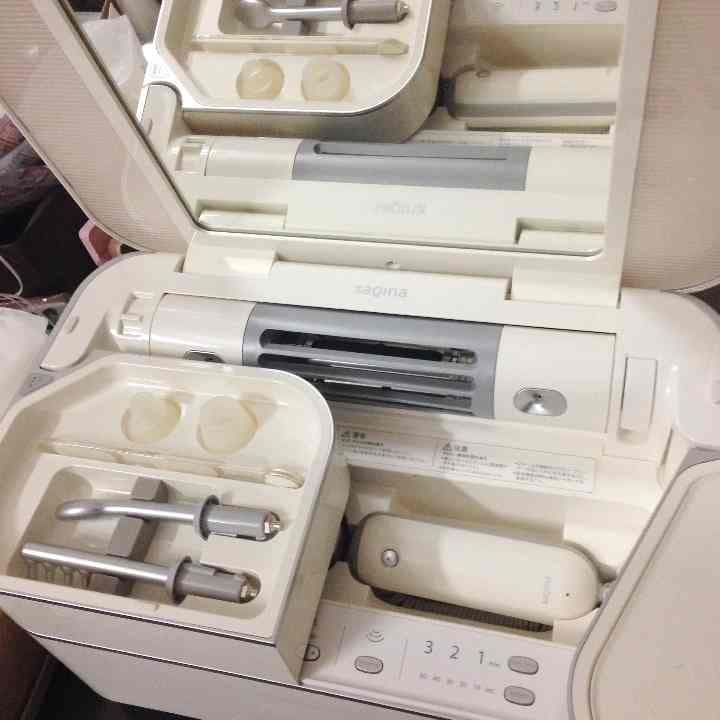 フヨウサキナ 美顔器ビジュー