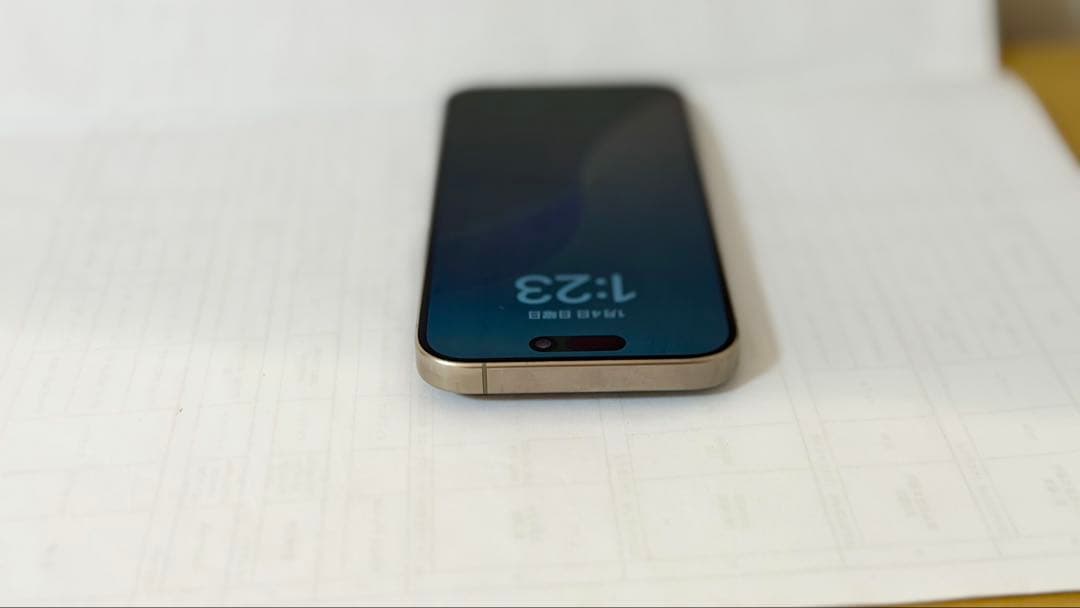 K*a様 Apple iPhone 15 Pro 中古美品