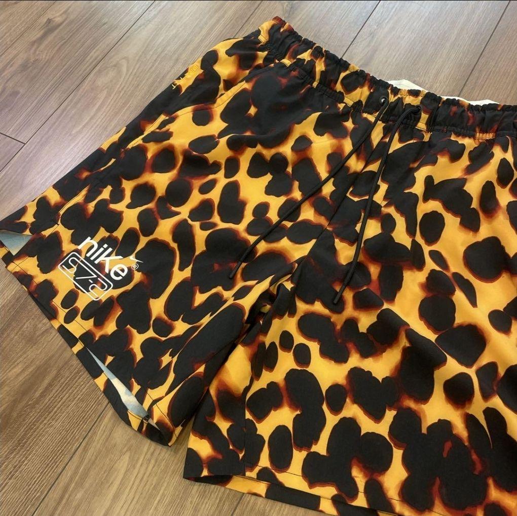 [美品中古]NIKE UNLIMITED SHORT PANTS LEOPARD