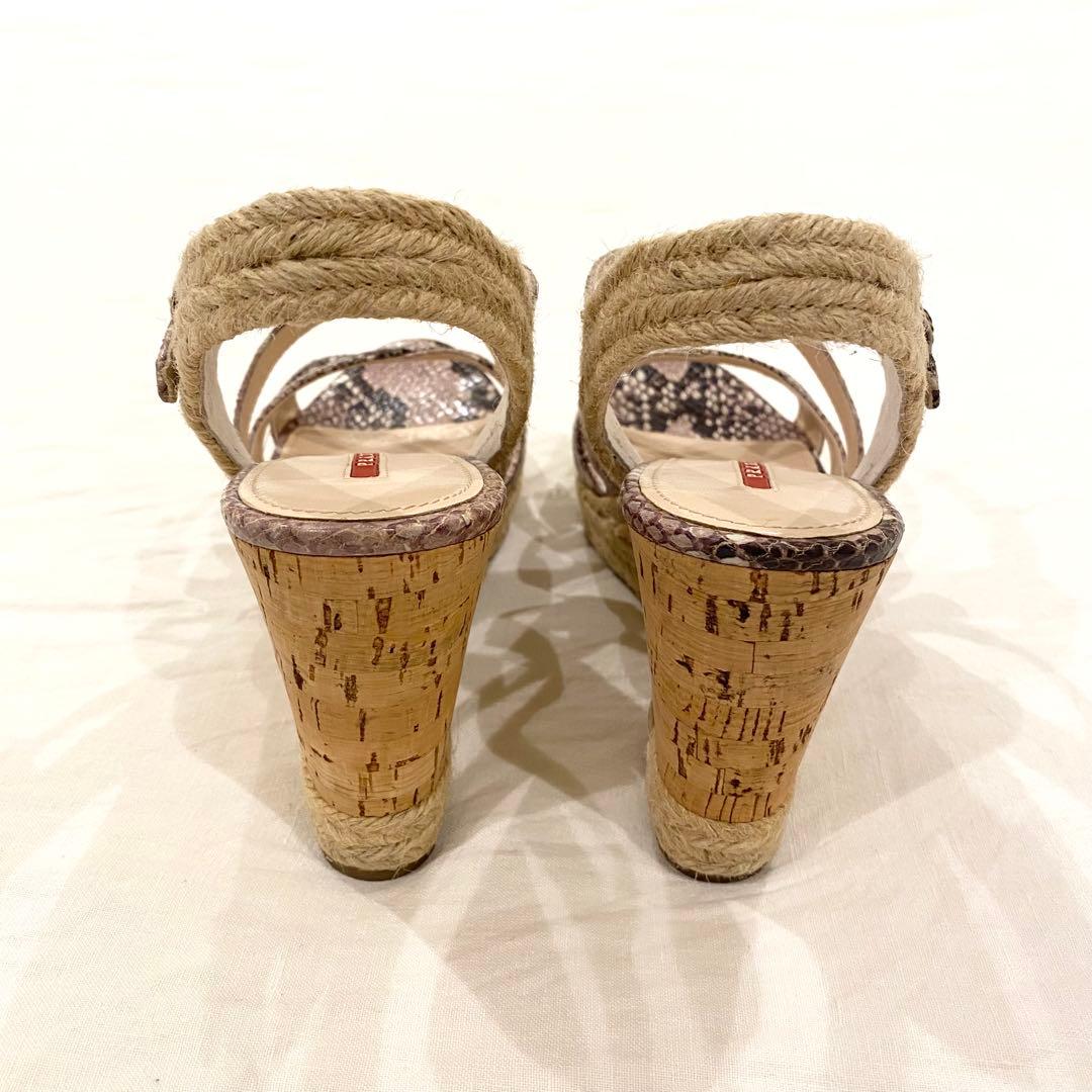 【超美品】PRADA プラダ ウェッジソール サンダル 39 パイソン柄