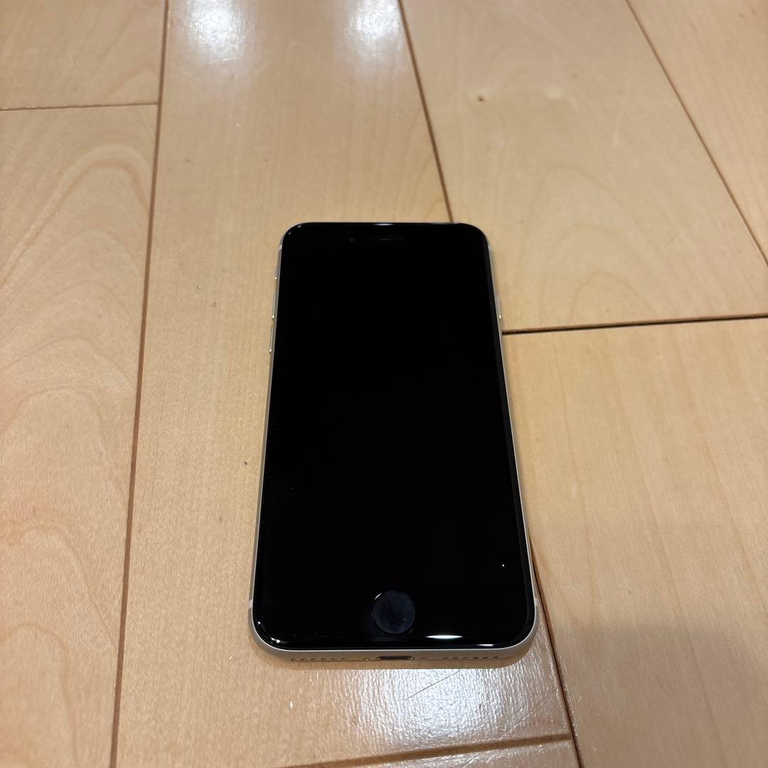 r*）様 SIMフリー iPhone SE3 256GB 第3世代