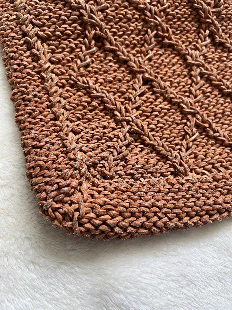 ベカシャネル　編み込みバッグ　ヌメ革