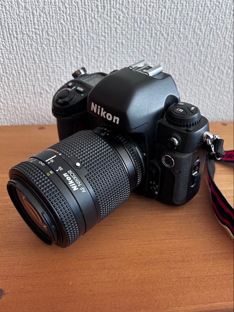 Nikon F100 ジャンクAF Nikkor 35-105mm レンズ付