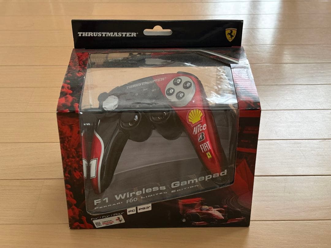 スラストマスター フェラーリ F60 ゲームパッド