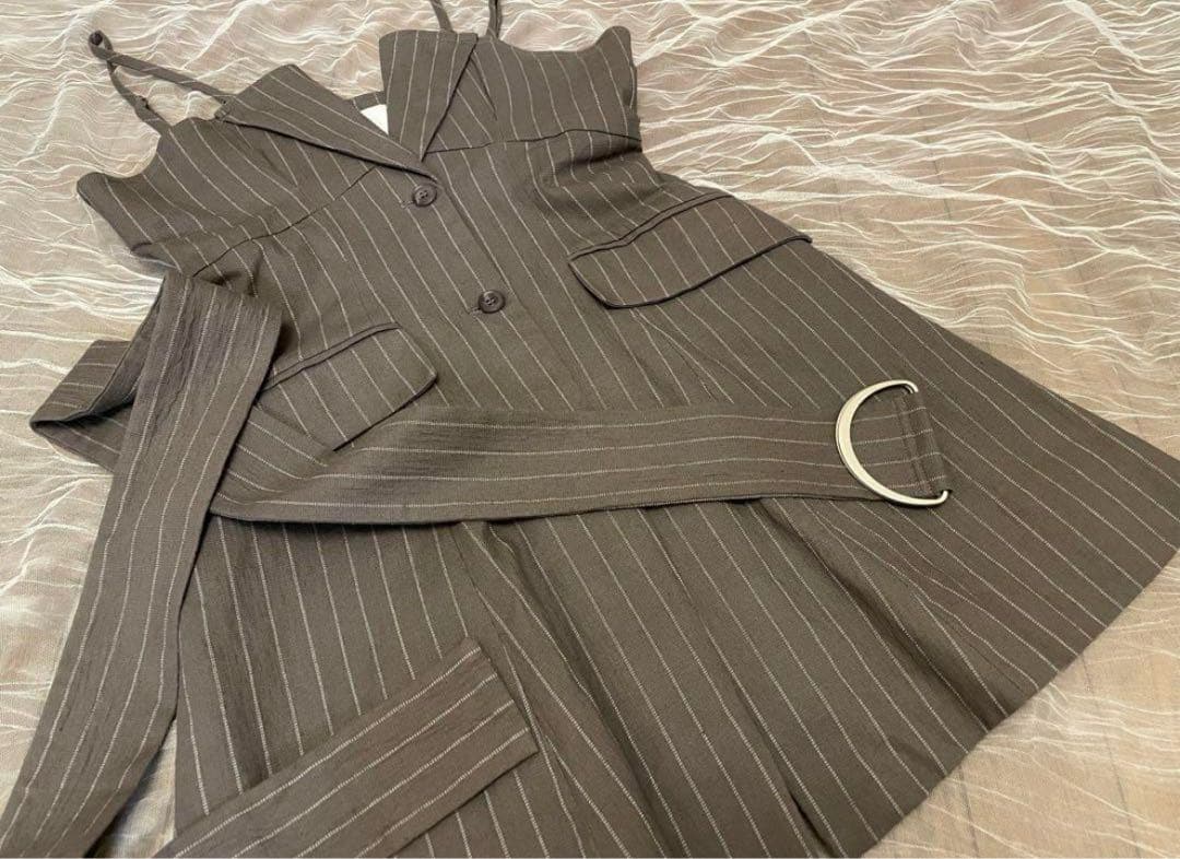 la belle Etude ビスチェ