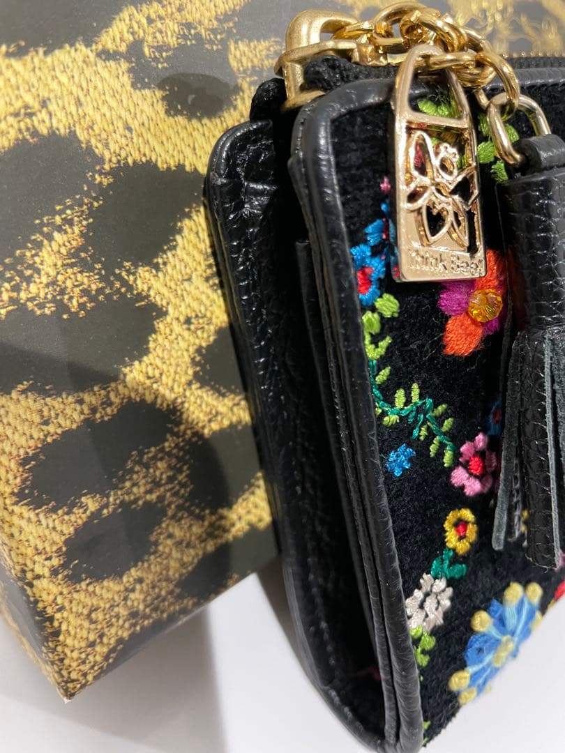 【コメ欄御一読お願い致します】オーバーザレインボーL型長財布 Think Bee