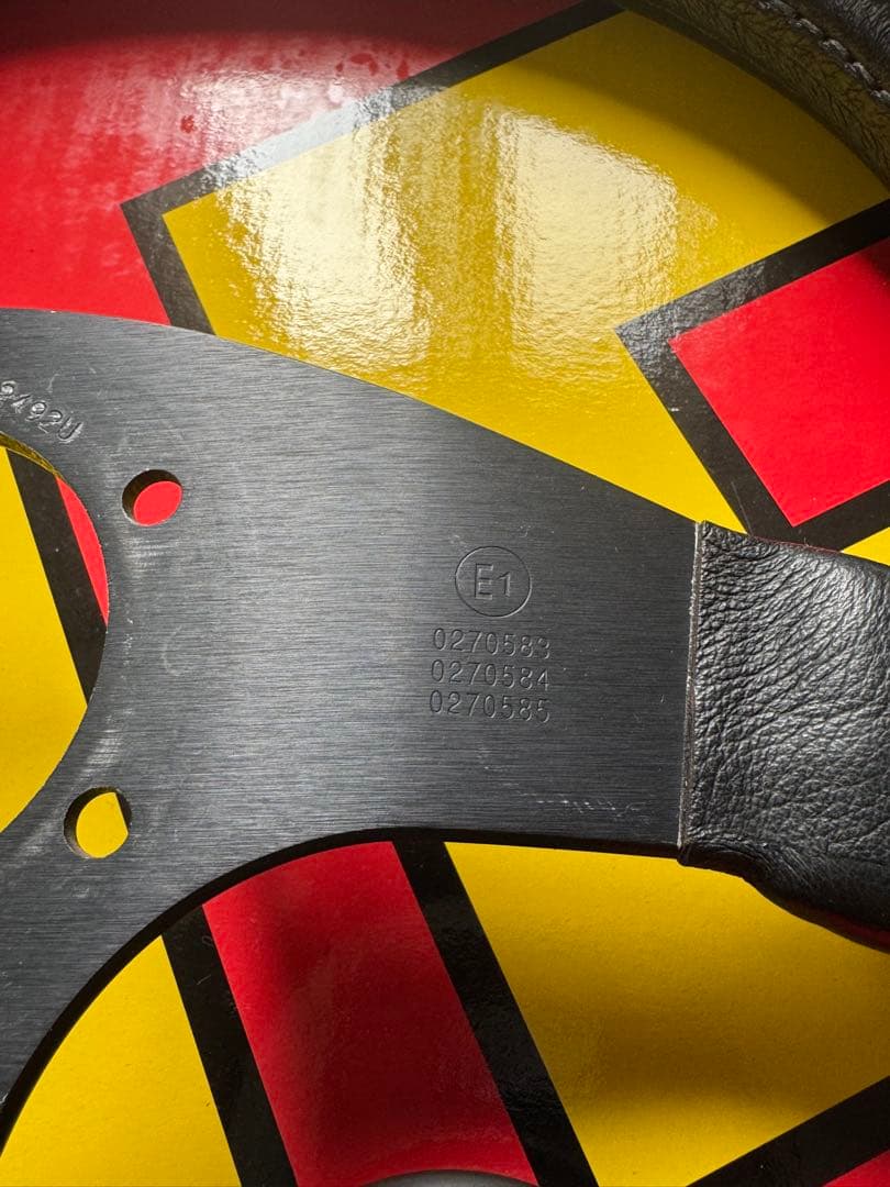 【中古】momo CORSE 35Φステアリングホイール 本体 黒 ホーン 外箱