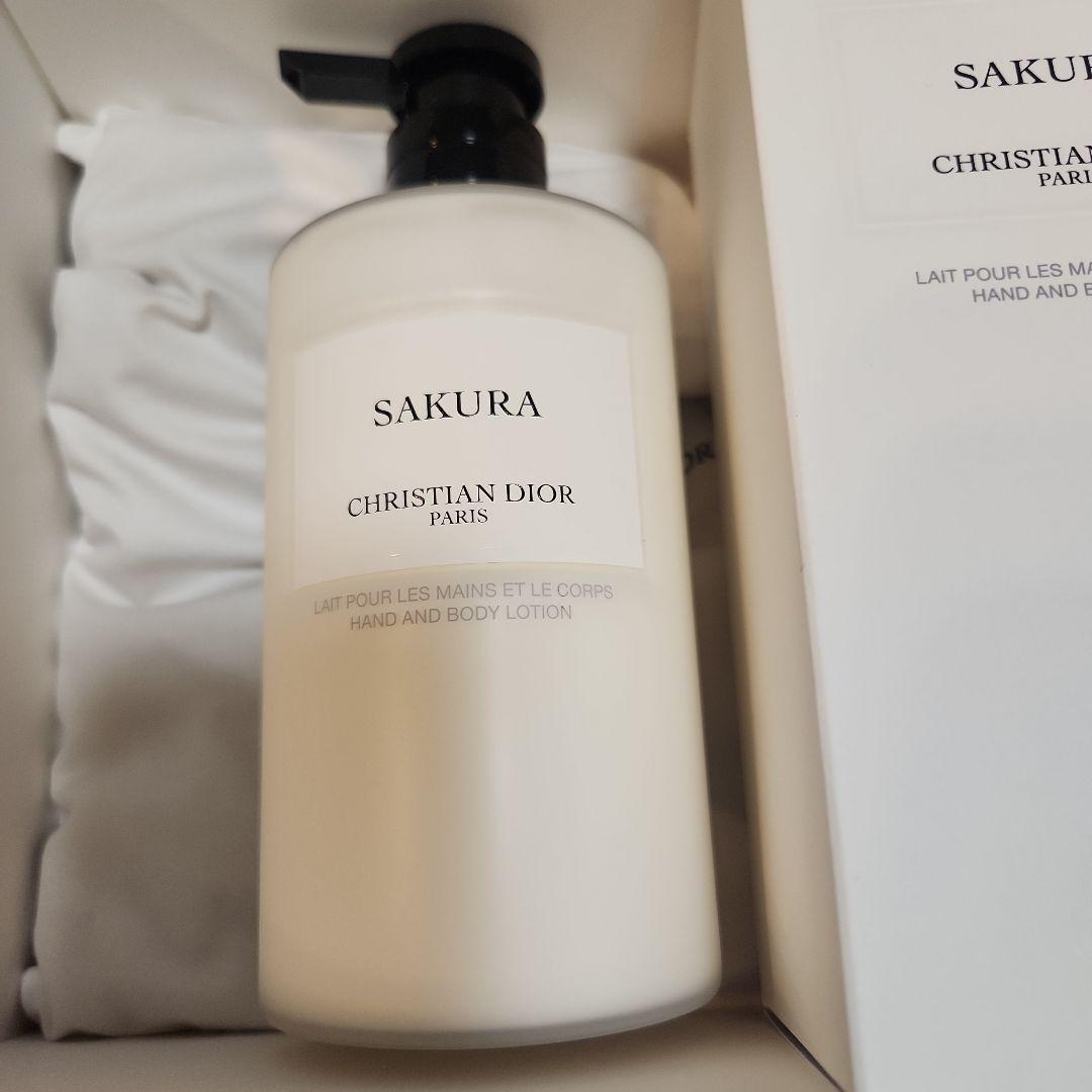 CHRISTIAN DIOR SAKURA ボディローション 350ml