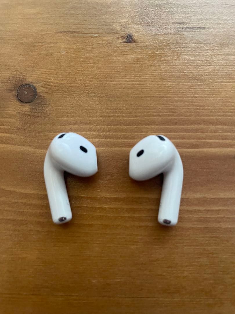 キム　 Apple AirPods第4世代　ANC機能搭載モデル