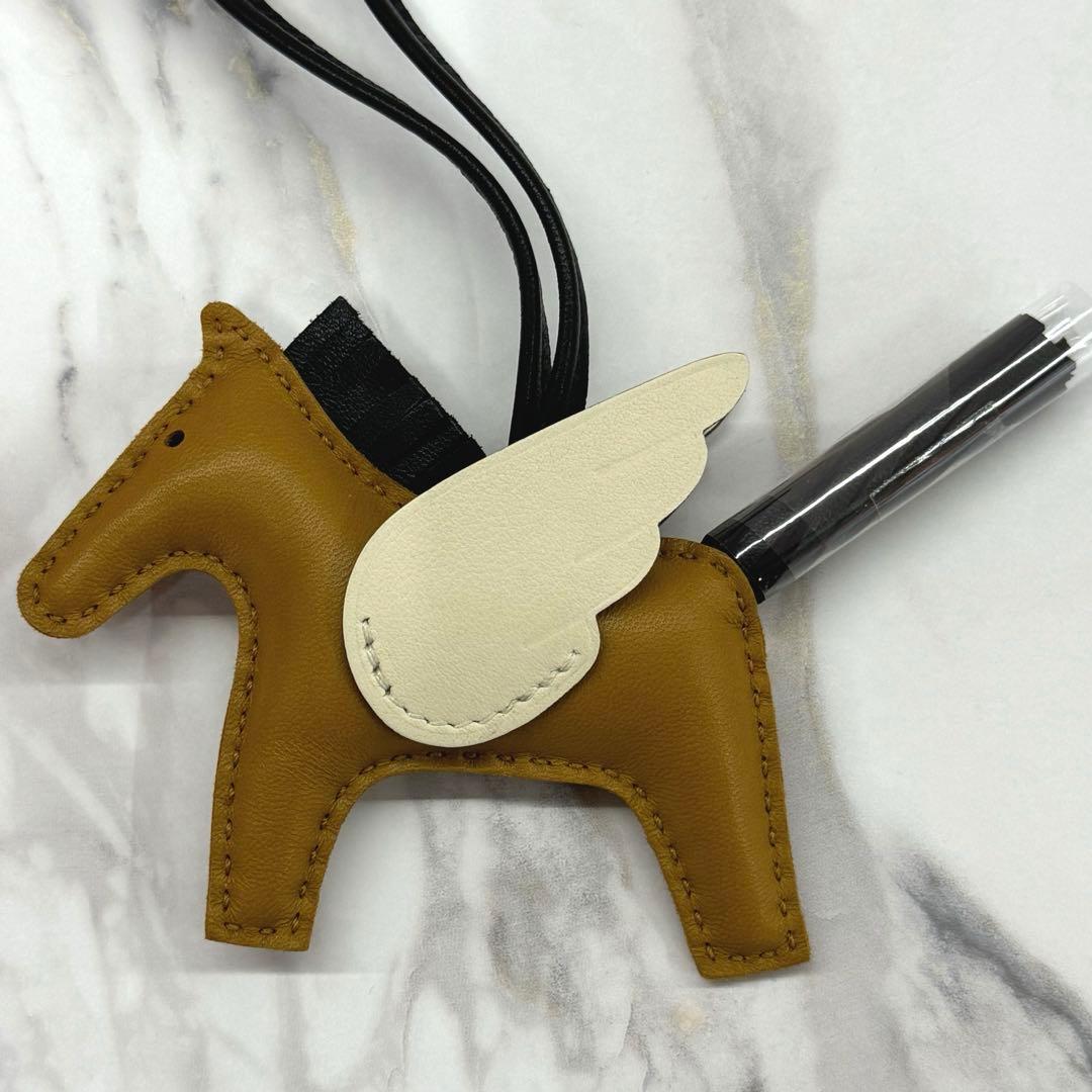 【年末セール】31日まで 未使用品 エルメス ロデオペガサス PM茶色系 Z刻印