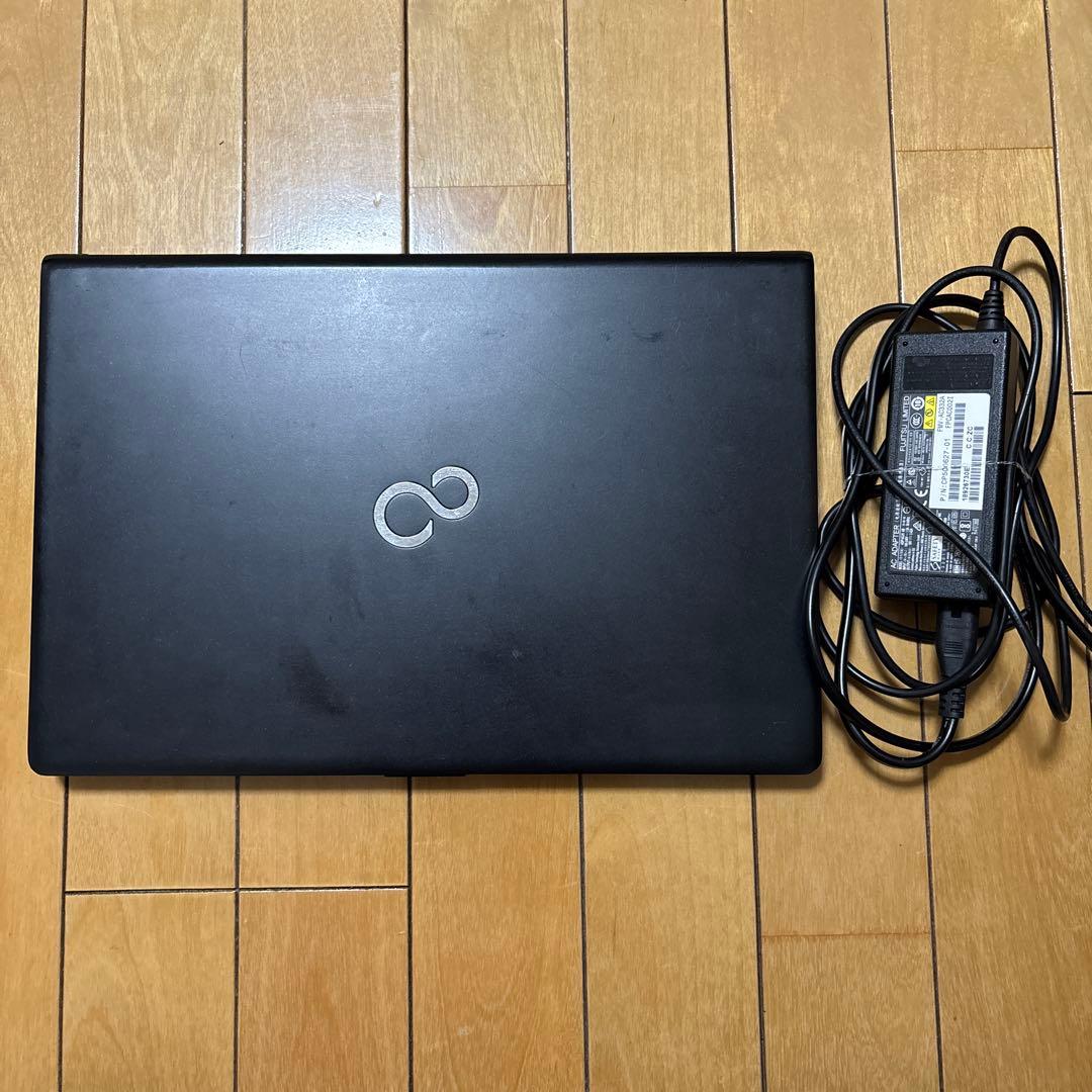 FUJITSU LIFEBOOK ノートパソコン 13インチ