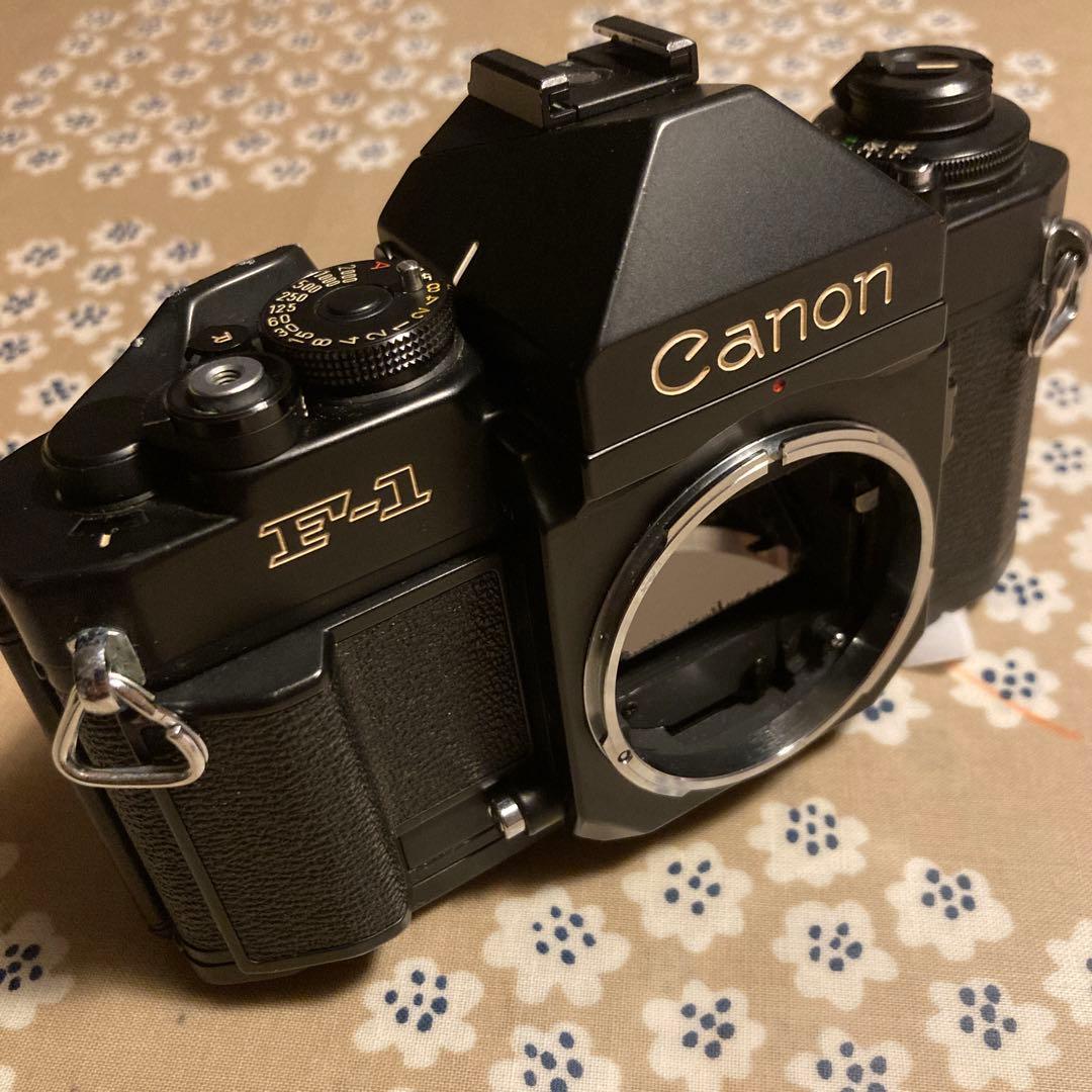 フィルムカメラ Canon New F-1