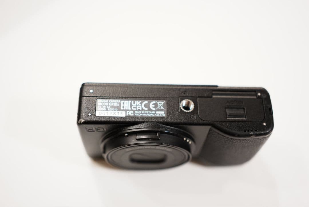 RICOH GR IIIx 3x リコー　カメラ　APS-C