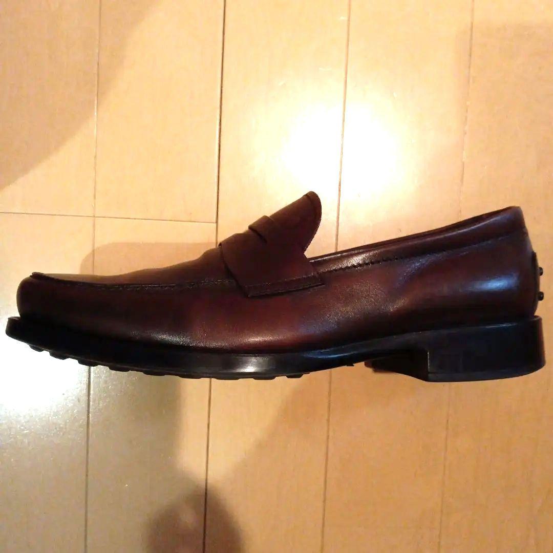 TOD'S　ローファー　本皮