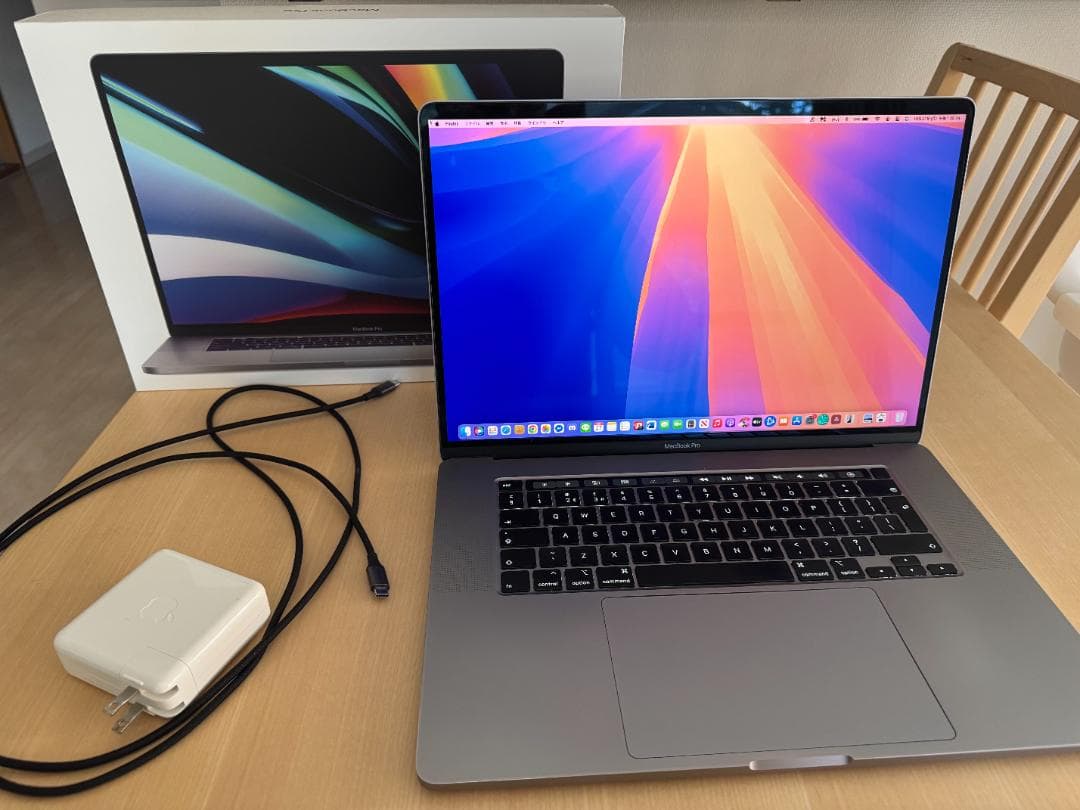 MacBook Pro 2019 16インチ 16GB/512GB 箱あり