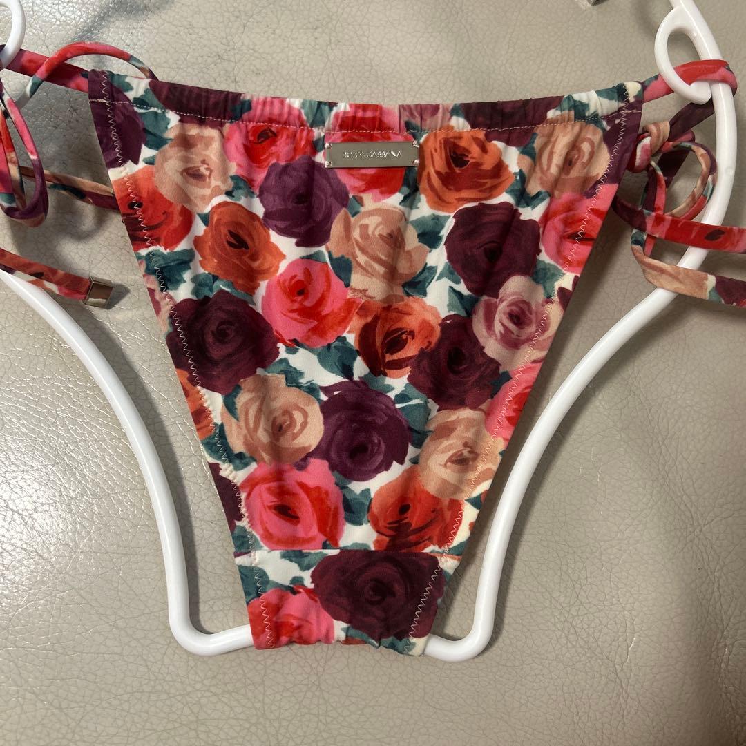 DOLCE&GABBANAフラワープリント ビキニ Sサイズ