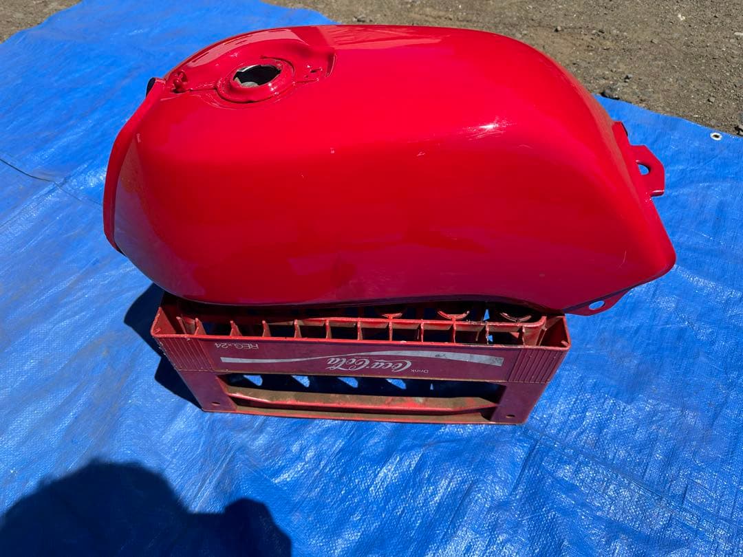 CB250N タンク 美品　フューエル　燃料　ガソリン　CB400N ホーク3