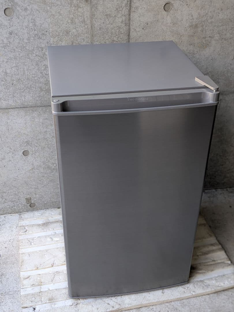 2020年製 60リットル 冷凍庫 TQF-0160SL