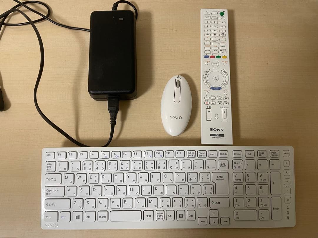 SONY VAIO SVL241B17N 一体型 デスクトップ