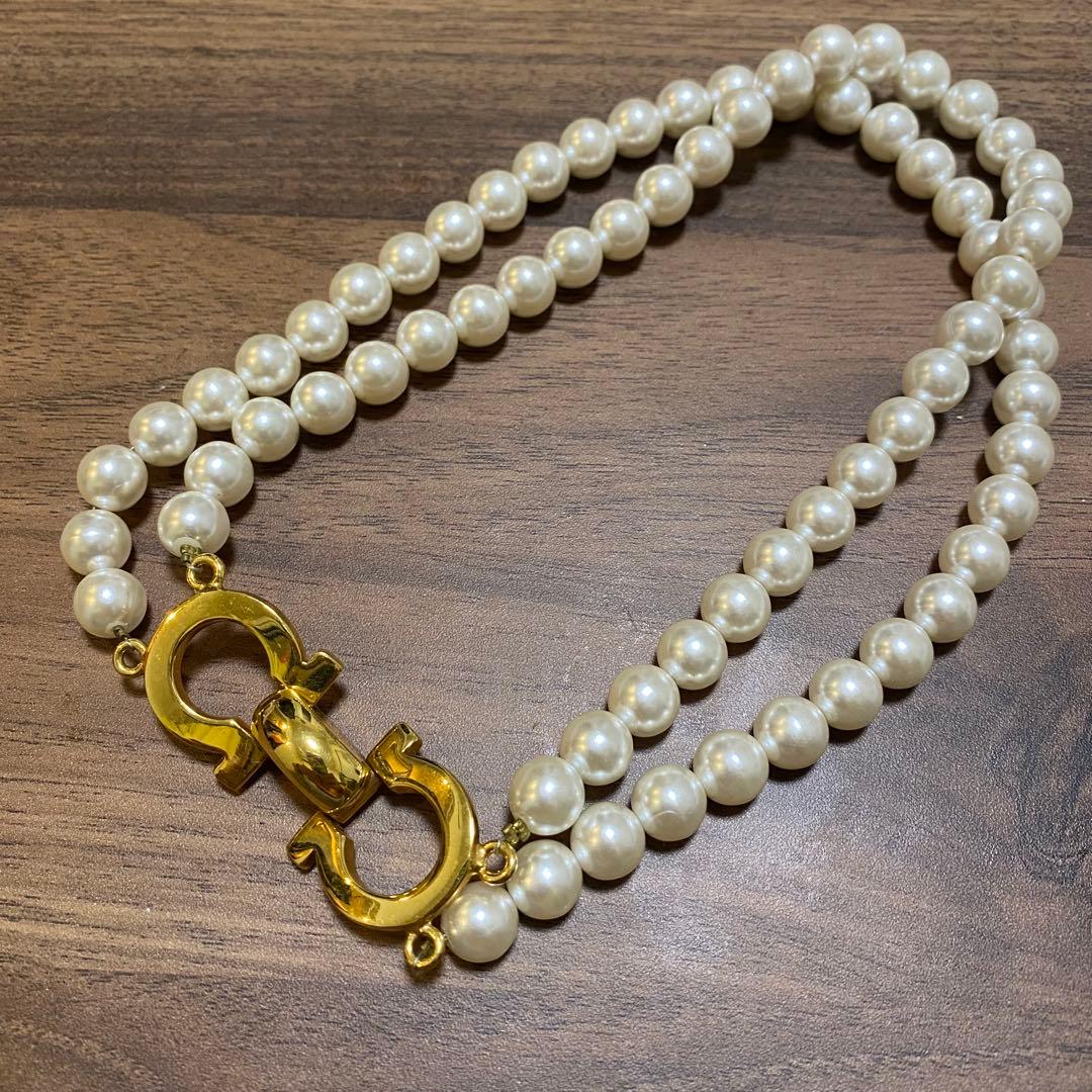 フェラガモ ガンチーニ パール ネックレス